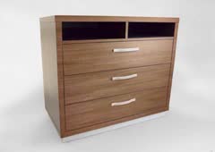 Adeyo media dresser